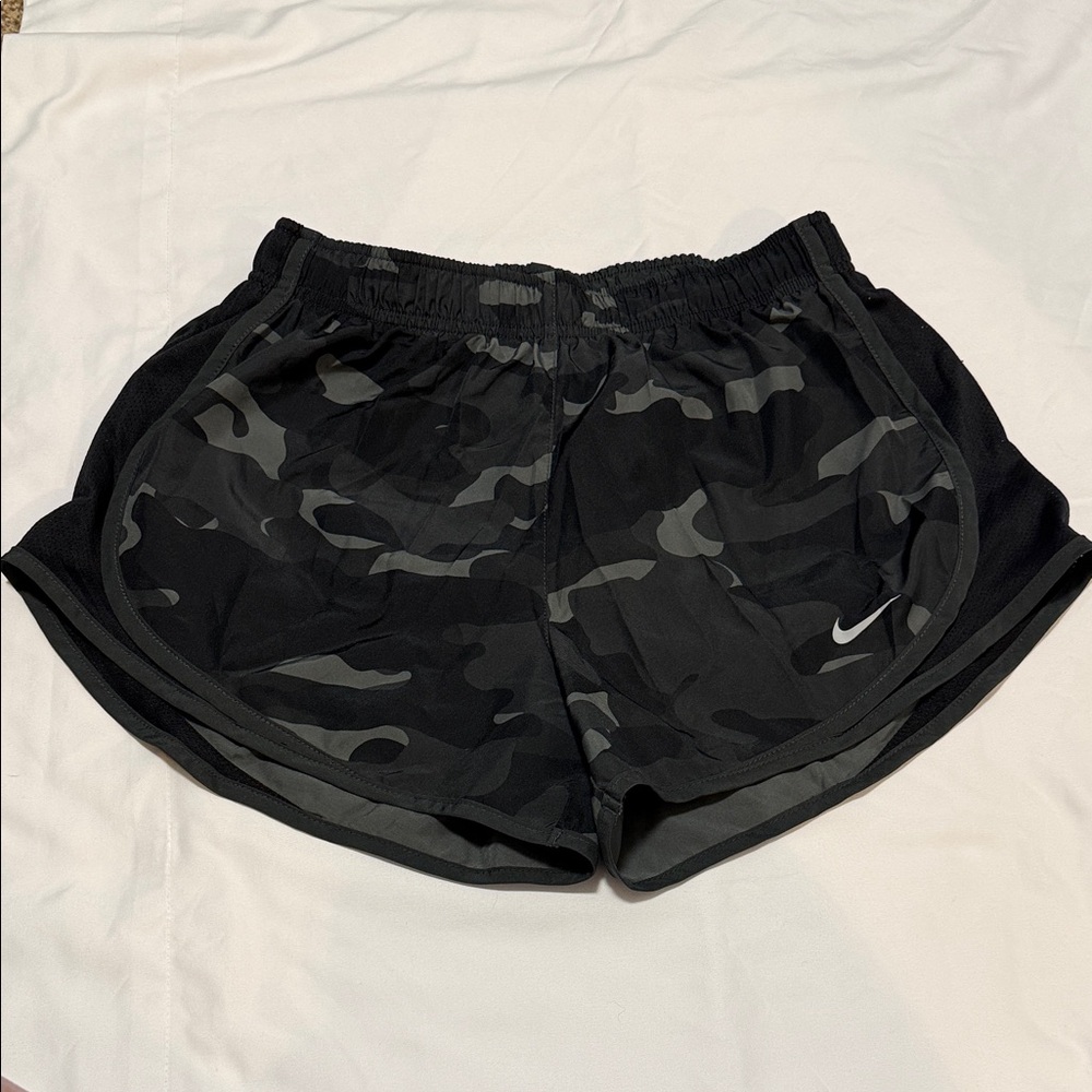 Nike Women's Black and Gray Camo Athletic Shorts